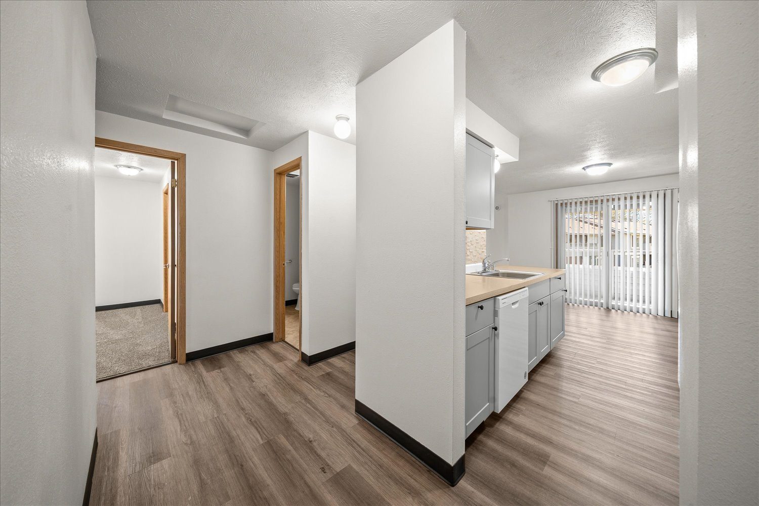 Entry with view of Kitchen